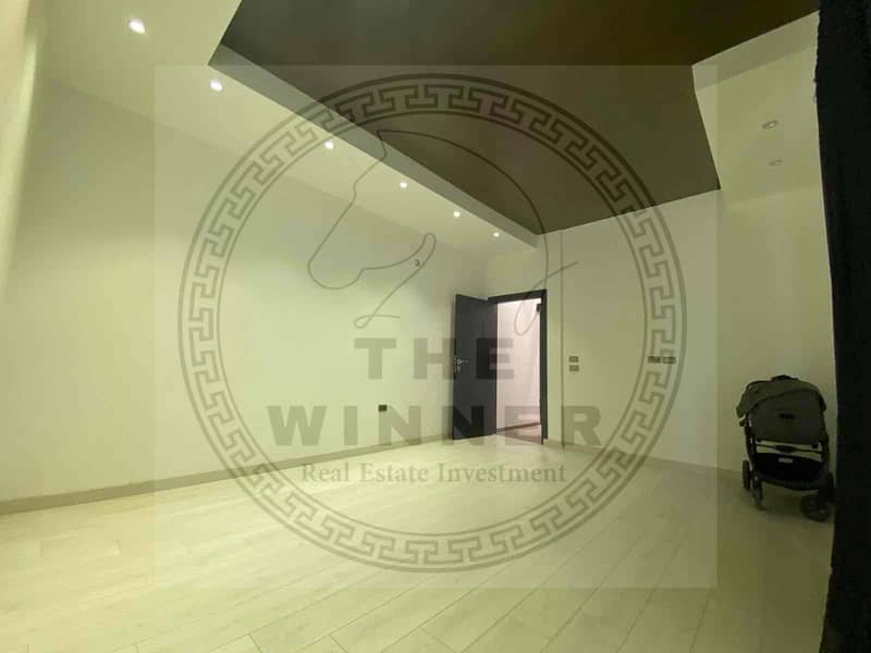 9 3336d1d5-dffa-45ea-8dc9-8ba5afdbfff0. jpg