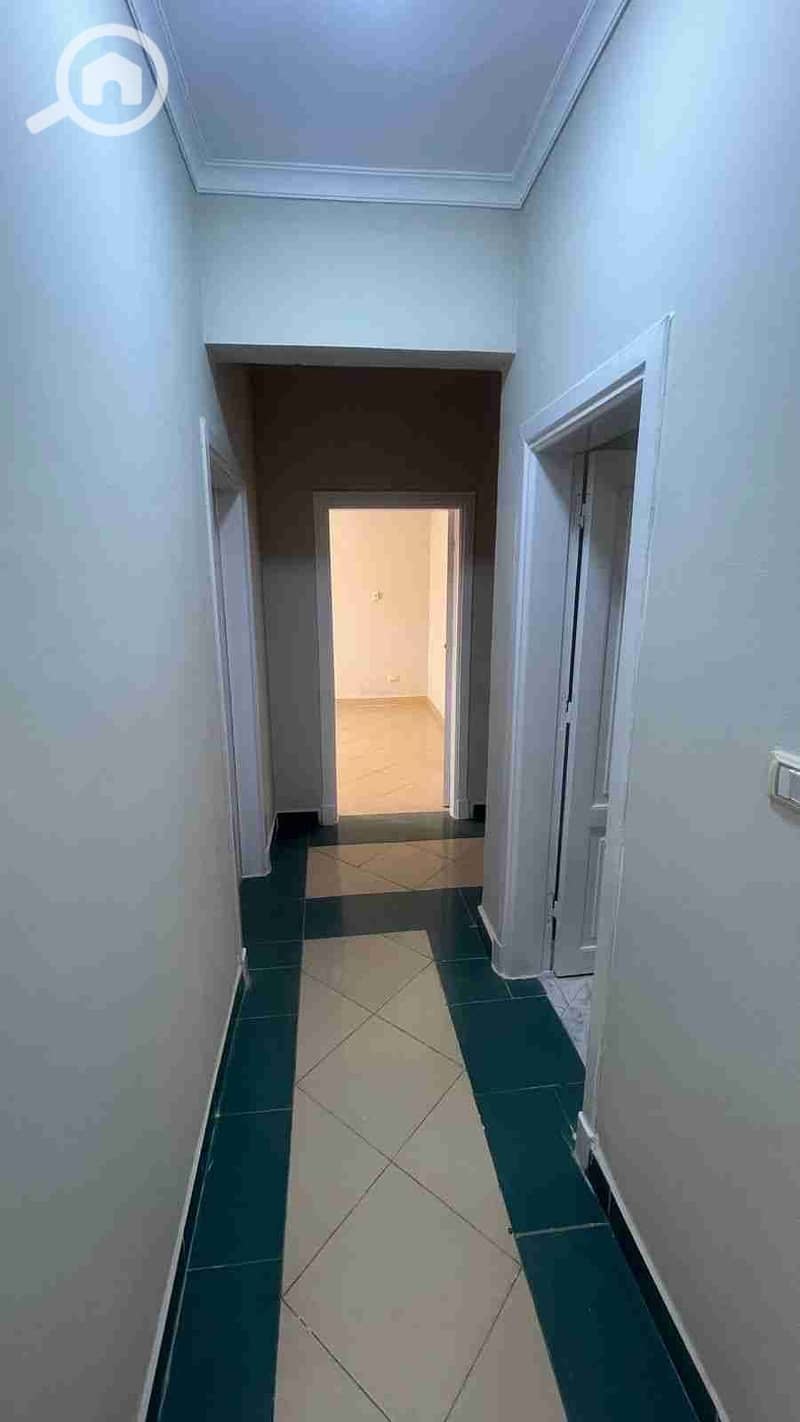 1000309176. jpg 1000309176. jpg