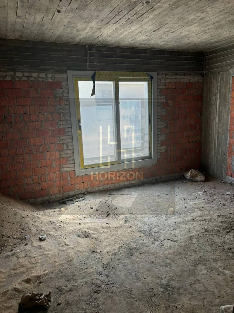 5 WhatsApp Image 2025-11-13 at 10.52. 07 PM (1). jpeg