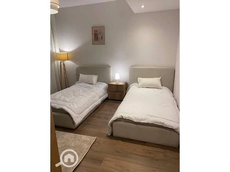 10 32188062-800x600. jpg