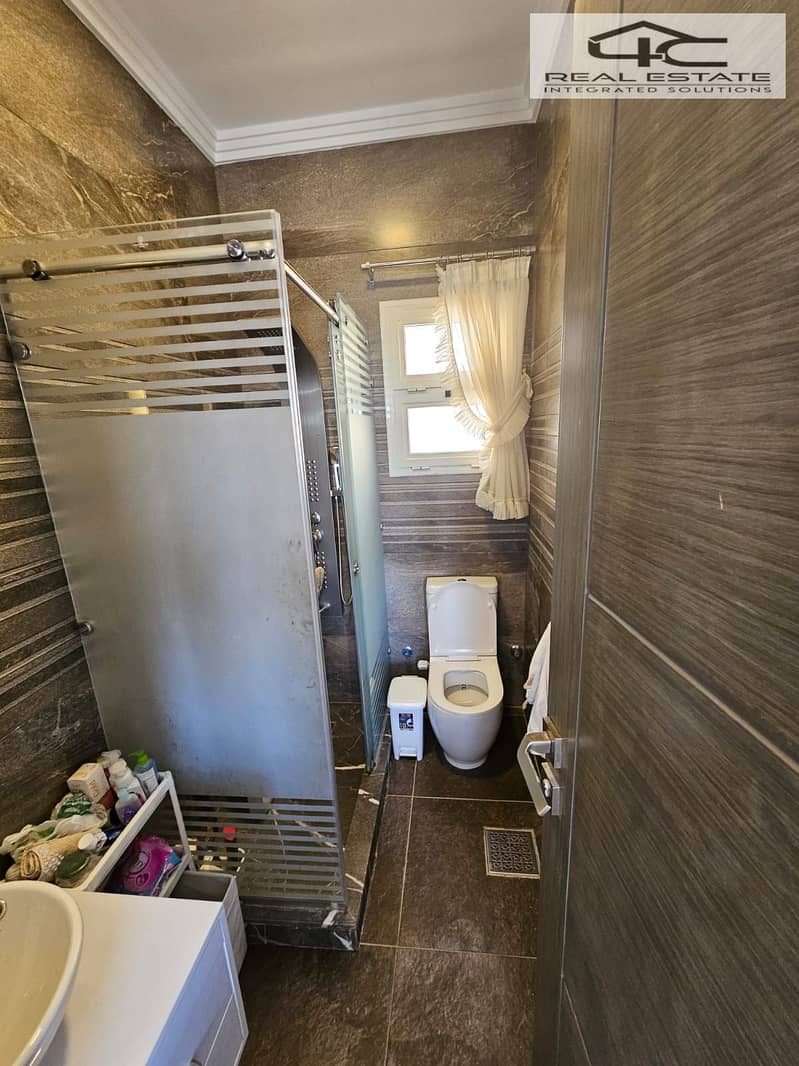 10 WhatsApp Image 2025-11-13 at 19.46. 32. jpeg