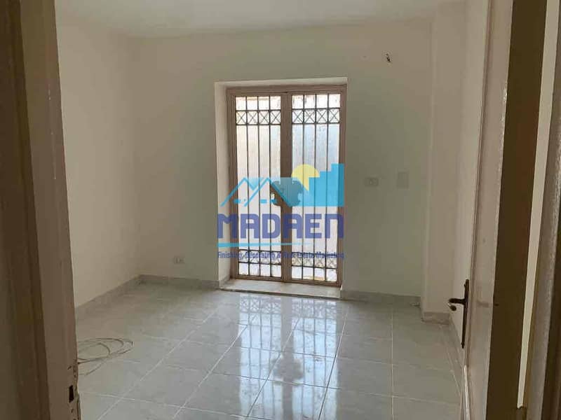 3 ebabbdcc-d27e-4517-bf8f-8fb843fc953e. jpg