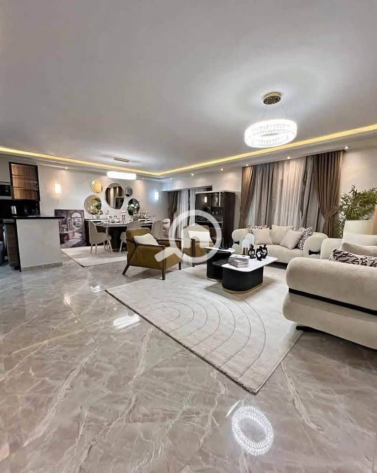 7 578895682_122163453608765339_8137342583826804604_n. jpg