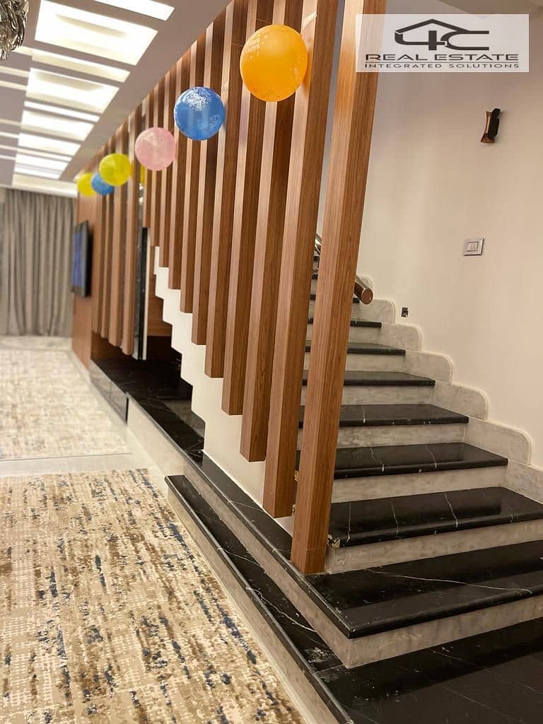 7 WhatsApp Image 2025-11-13 at 19.44. 44. jpeg