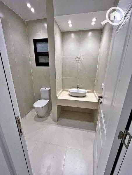 3 542450866_24437416162580225_5945285395299979511_n. jpg