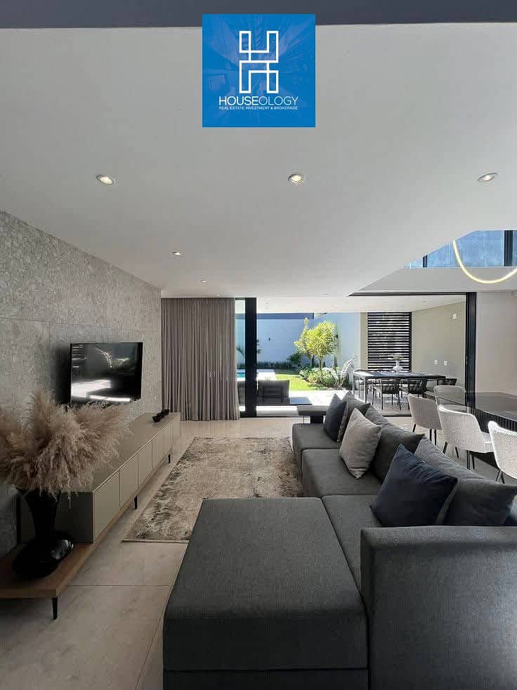 7 WhatsApp Image 2025-09-10 at 16.37. 14 (1). jpeg