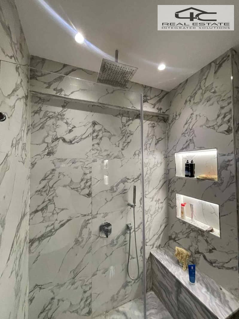 7 WhatsApp Image 2025-11-13 at 19.45. 53. jpeg