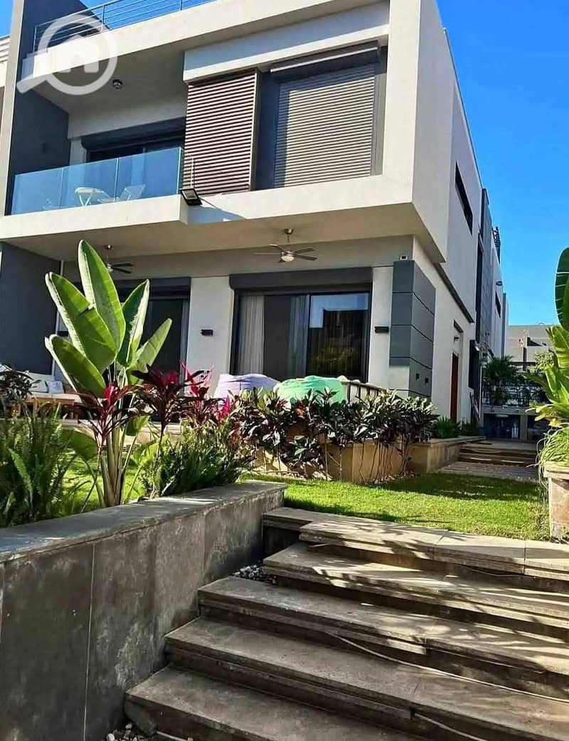 5 555792927_2033355957437107_1262366854440219451_n. jpg