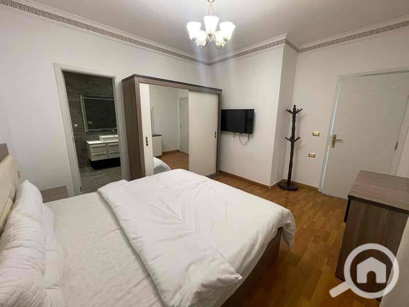 5 0530e051-7459-42e9-8116-7ffd13fa37e4. jpg