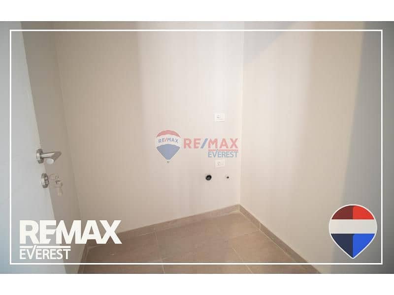 18 WhatsApp Image 2025-11-13 at 5.32. 13 PM. jpg