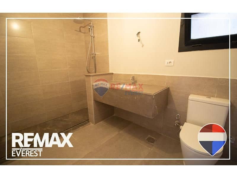 21 WhatsApp Image 2025-11-13 at 5.32. 55 PM. jpg