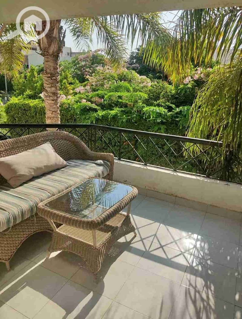 1000661229. jpg 1000661229. jpg