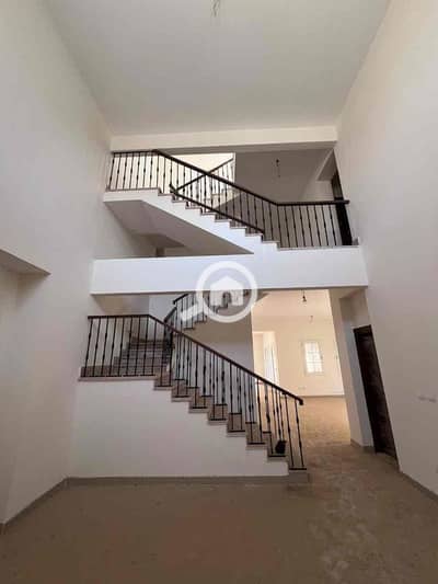8 Bedroom Villa for Sale in New Cairo, Cairo - 733bf5e0-fff2-4dfd-b233-cd38bd347f09. jpg
