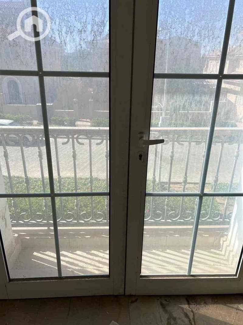 3 0fd9c746-b3f0-422e-a0b7-762c85a8561b. jpg