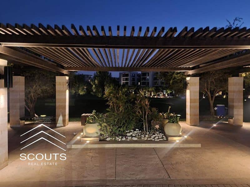 4 9d7b1b6f-bbd2-48c3-92de-490fbc25a8dc. jpg