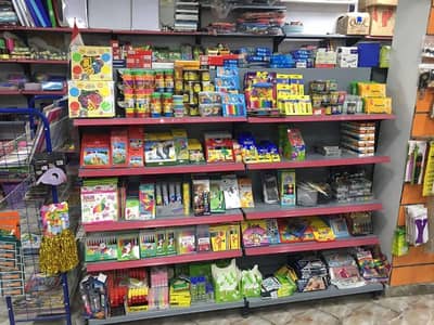 Retail for Sale in Mokattam, Cairo - مكتبة بالحي الأول الهضبة الوسطى المقطم
