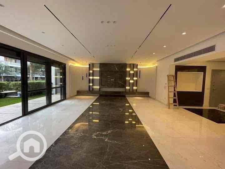 8 4c74f4cb-32b4-4896-a820-7e3f337be204. jpg