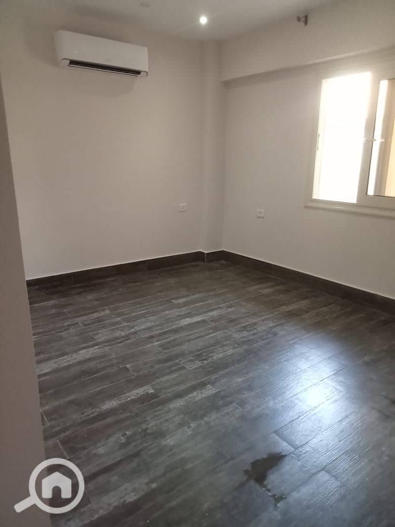 9 ae365872-f281-4bf0-857a-29d52732b5da. jpeg