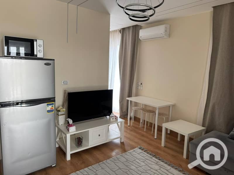 3 53fb7c4f-0455-4aff-87a1-cecdbbc5a016. jpeg