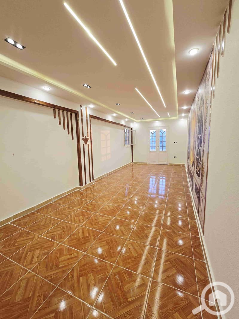 1000421473. jpg 1000421473. jpg