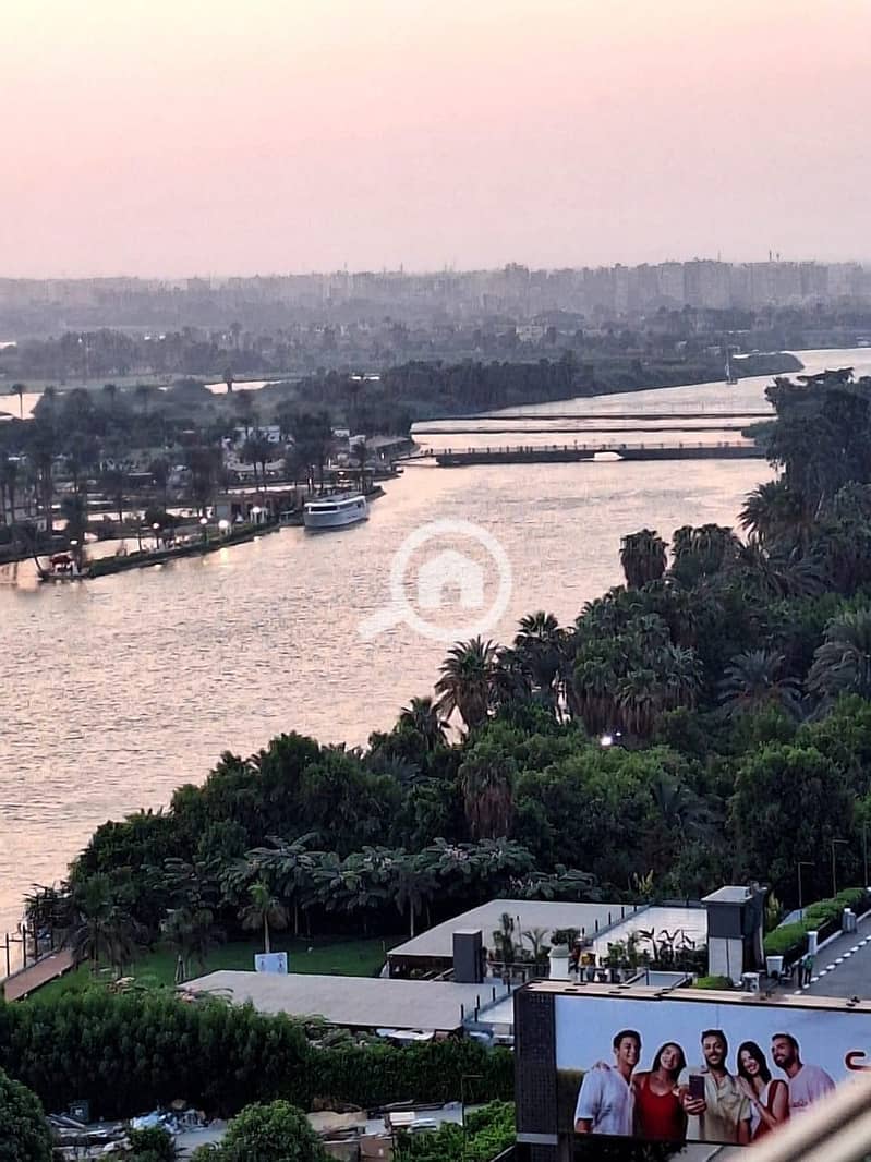 2 WhatsApp Image 2025-10-20 at 18.52. 53_78668186. jpg