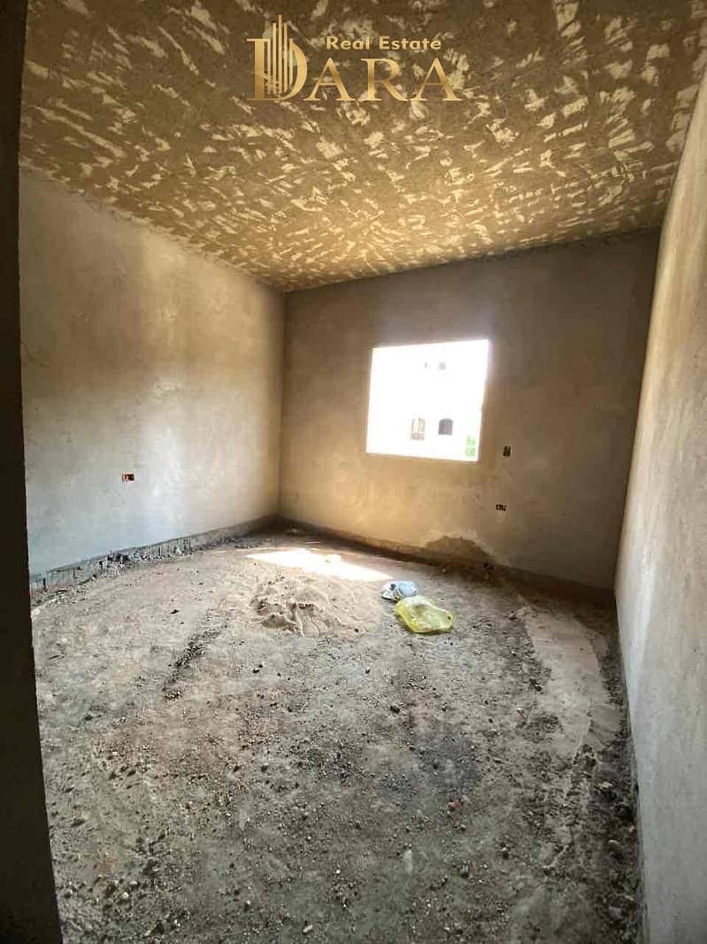 7 c688808f-01a3-466b-b40a-993cc79dabd0. jpg