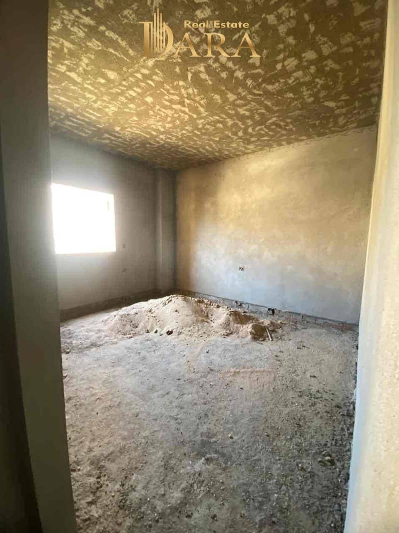 11 4ee2bb5b-a2b1-4a28-a5cc-c74f782f11db. jpg