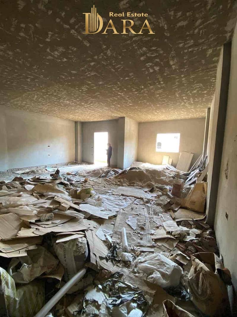 15 e4c0fc62-9e81-45a4-8bda-282cd3dc82c8. jpg