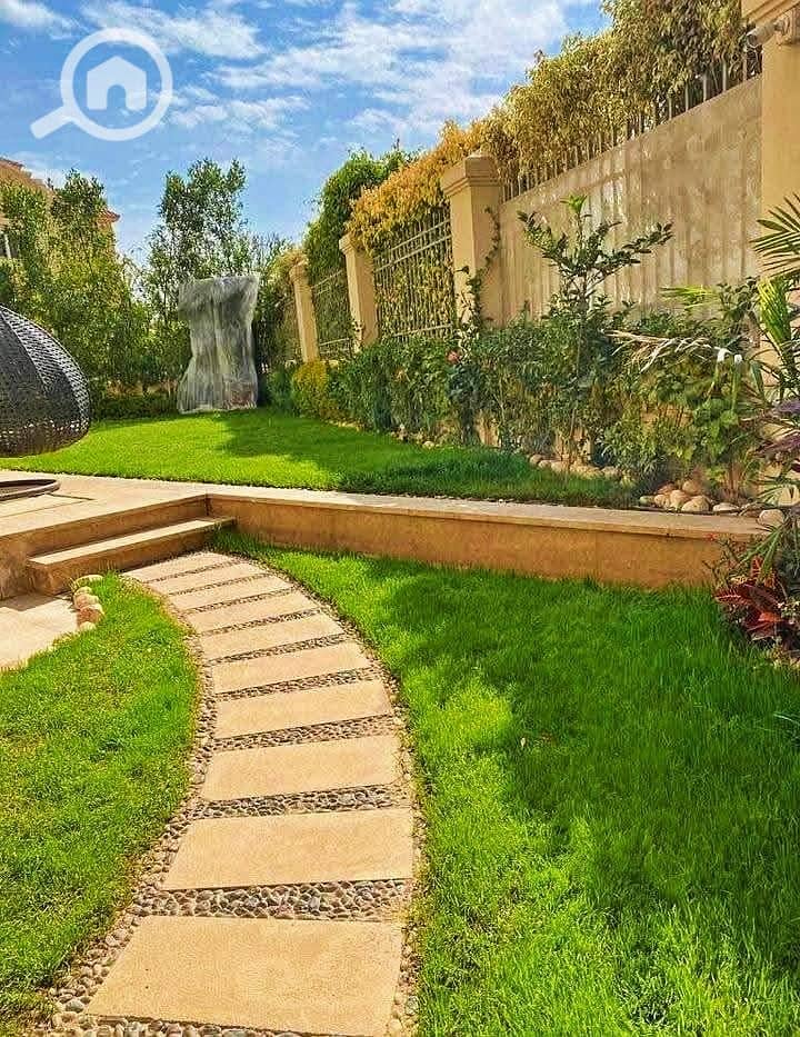 9 b8eb05e0-1c64-4f5f-8284-5fcea2d223a2. jpeg