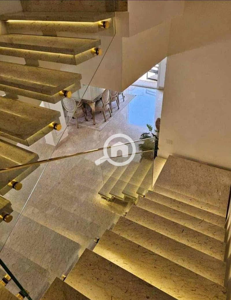 3 acf27b9d-7c49-4f23-8cc0-1f6155b9ac58. jpg