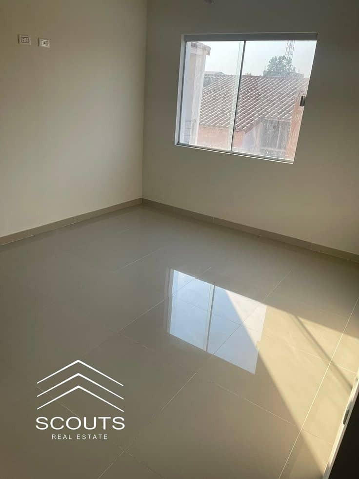 6 bb0094df-0e74-4f99-ba9e-e5a99a4805a2. jpeg