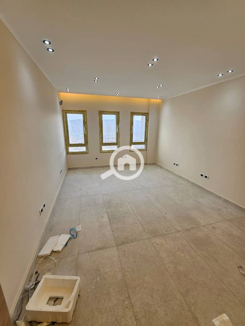 12 WhatsApp Image 2025-11-13 at 3.28. 34 PM. jpeg