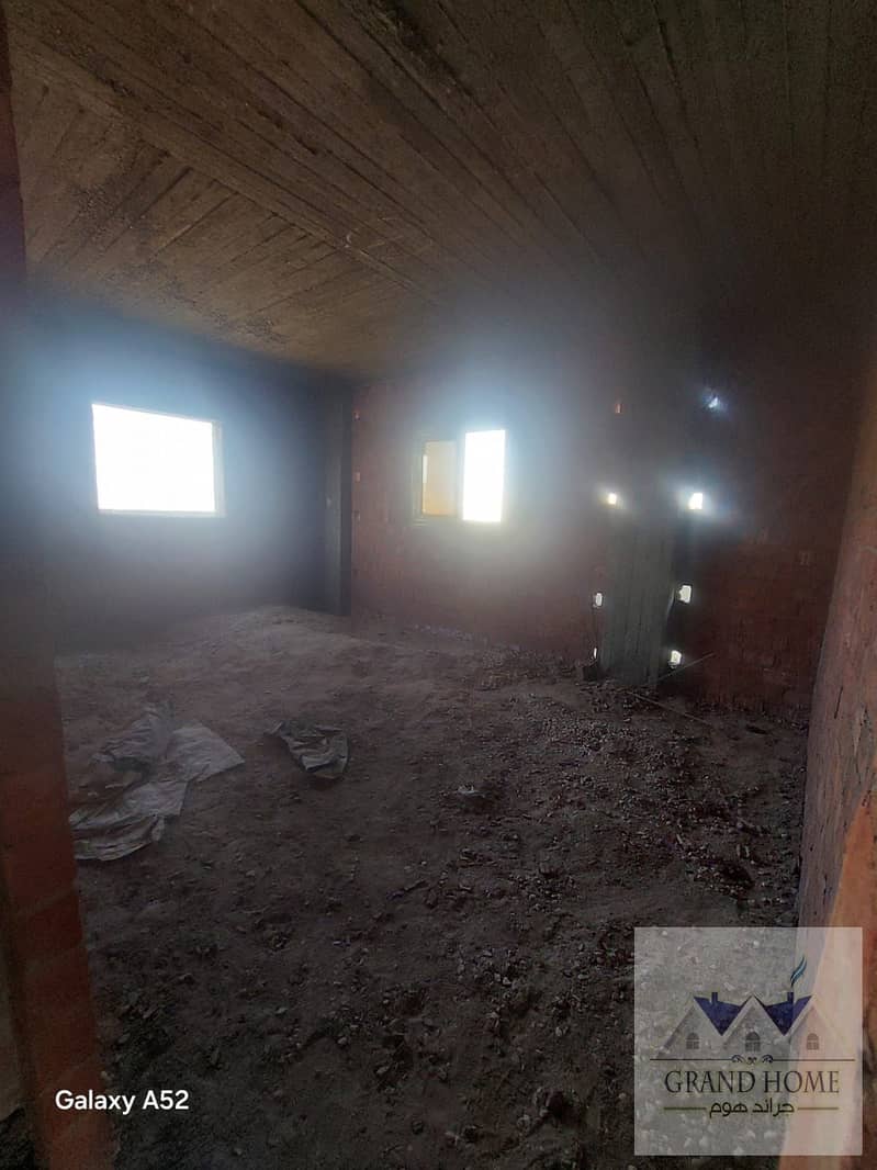 8 WhatsApp Image 2025-08-24 at 4.07. 03 PM (4). jpeg