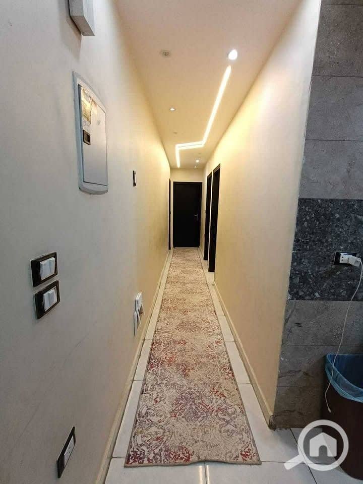 2 9c9c51f770834a98b94bd0c98e4c3a0b. jpg