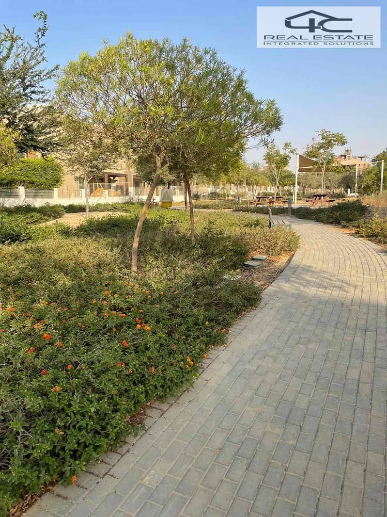 3 78e2e040-2c9d-405f-8525-66dd42fe88d2. jpg