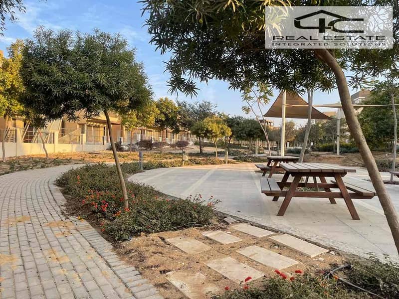 7 c3f88932-420a-4f0b-a81d-ab4021e717a9. jpg