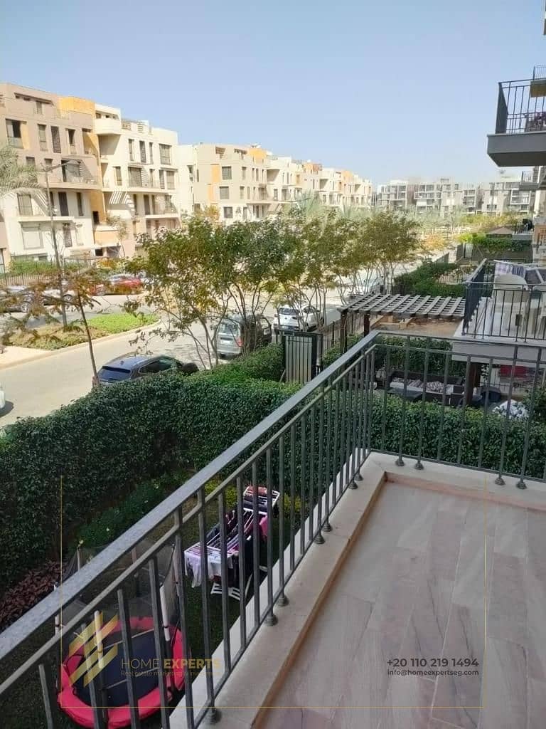 11 06ec0a4a-ba90-41fc-bcd8-b2eab4c7866c. jpg