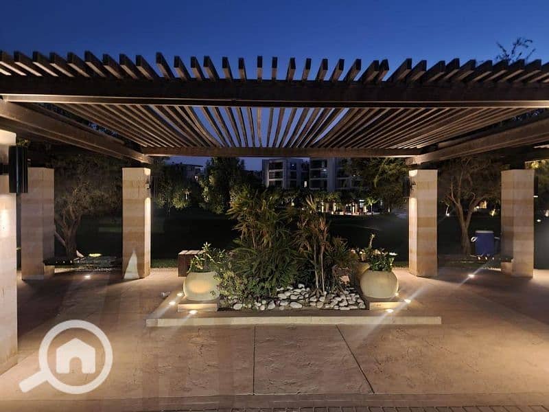 5 9d7b1b6f-bbd2-48c3-92de-490fbc25a8dc. jpg