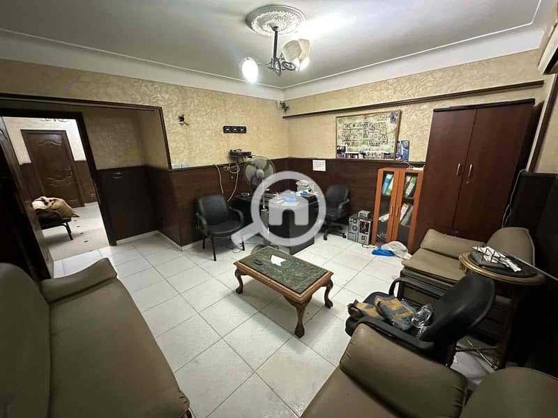 2 6a0be175-a1ca-4570-8767-055c3e3c065c. jpg