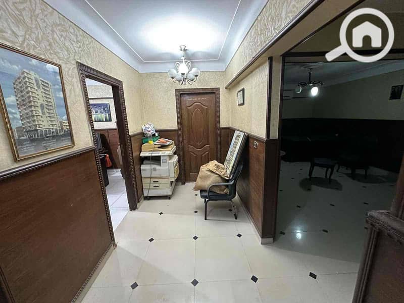 6 920e5813-d6a0-4b08-bf14-dee5d68517dc. jpg