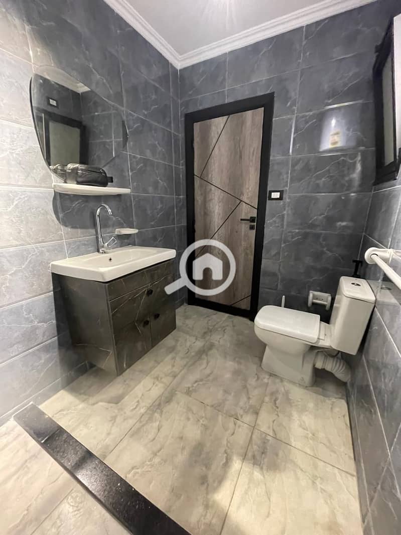 7 WhatsApp Image 2025-11-10 at 8.06. 08 PM (3). jpeg