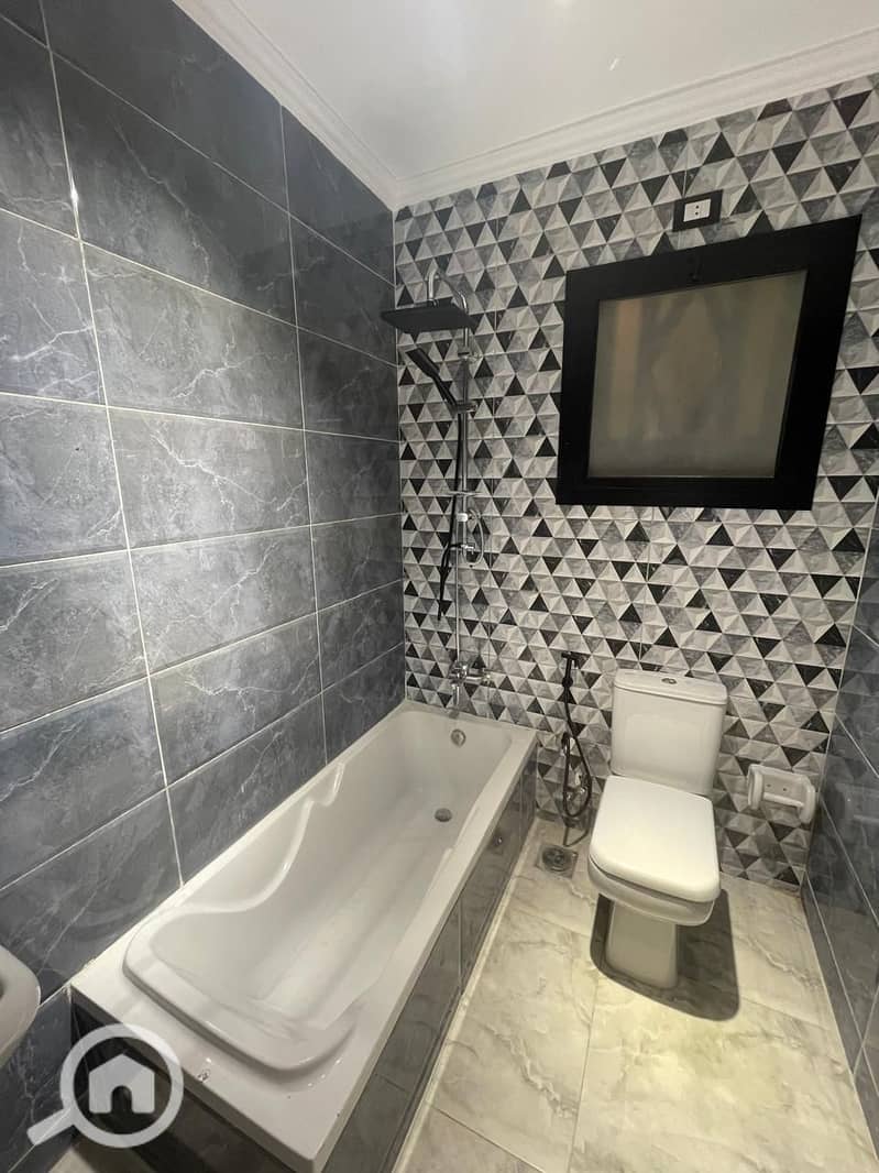 15 WhatsApp Image 2025-11-10 at 8.06. 09 PM. jpeg