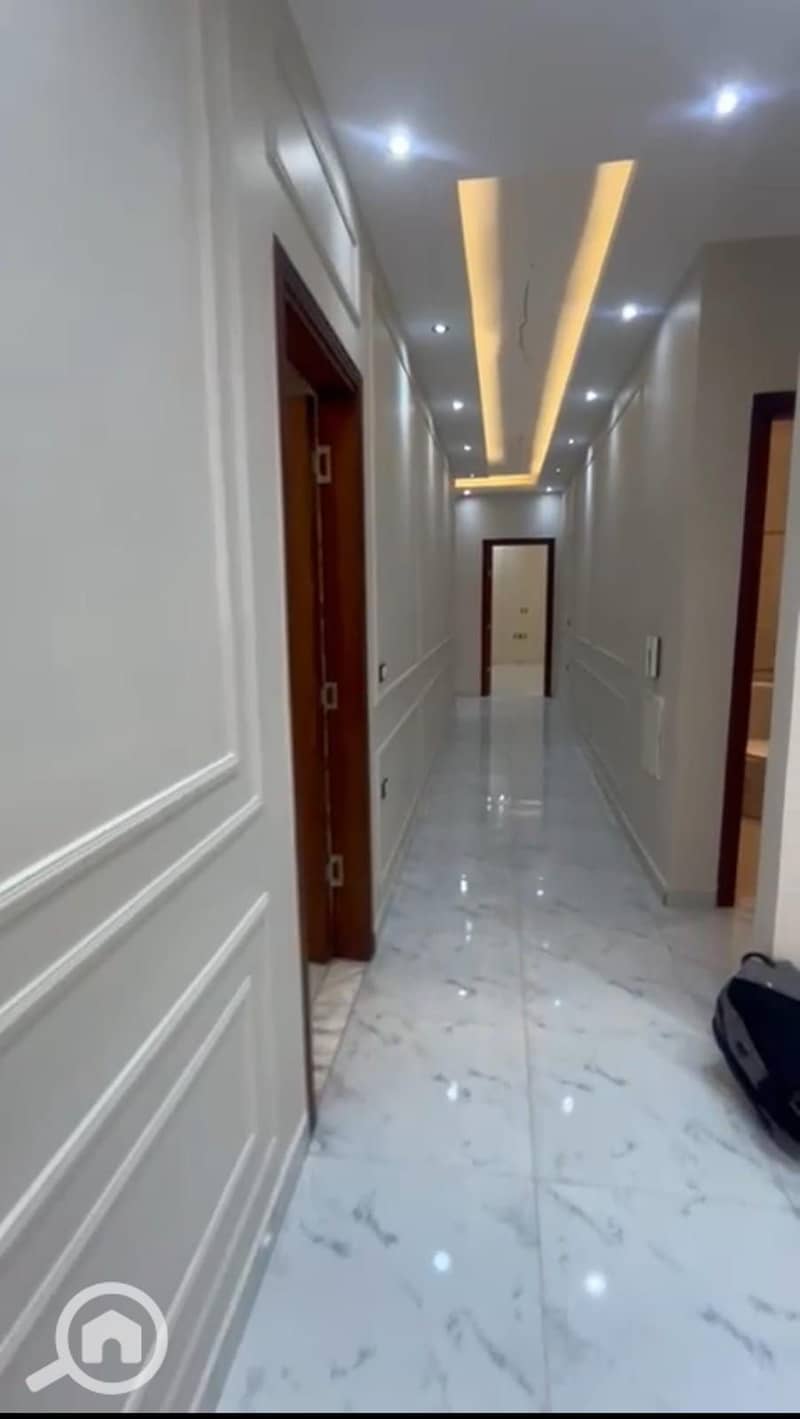 2 WhatsApp Image 2025-11-14 at 2.09. 10 AM. jpeg