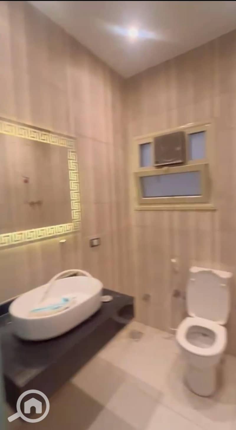 7 WhatsApp Image 2025-11-14 at 2.07. 41 AM. jpeg