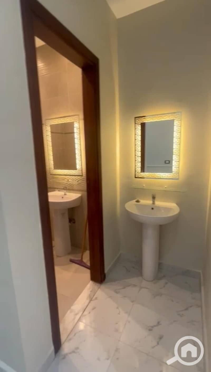 13 WhatsApp Image 2025-11-14 at 2.10. 08 AM. jpeg