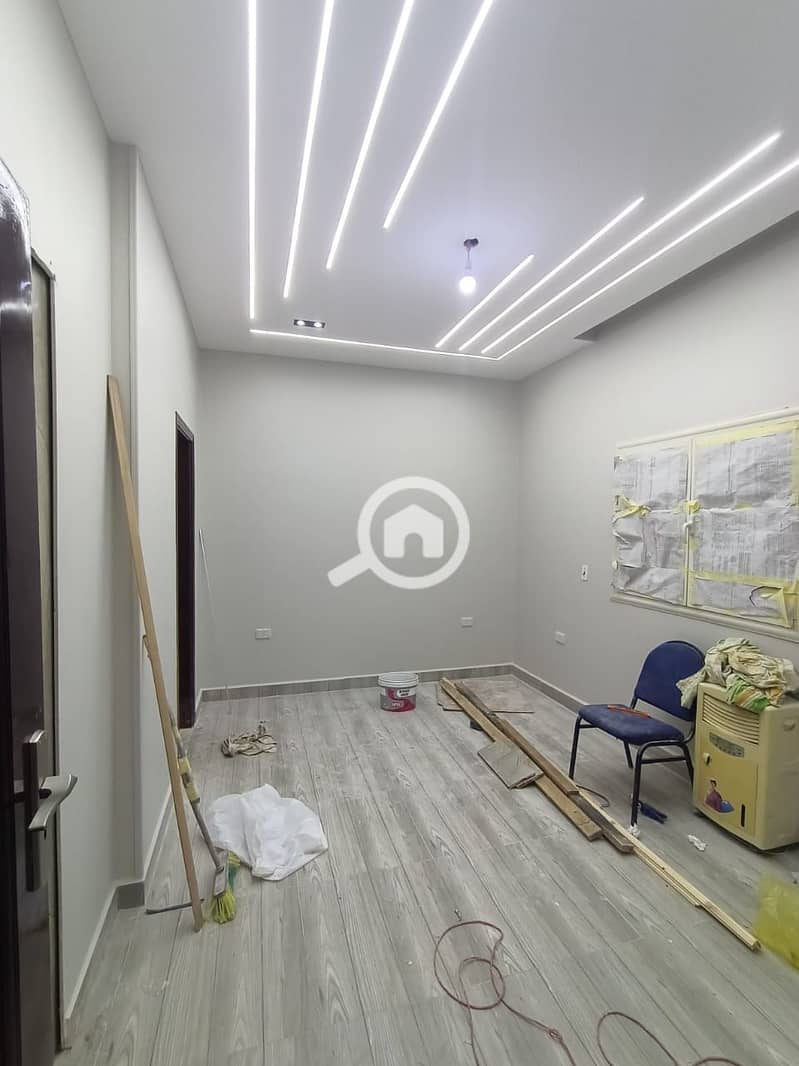 5 WhatsApp Image 2025-11-11 at 2.11. 01 PM (1). jpeg