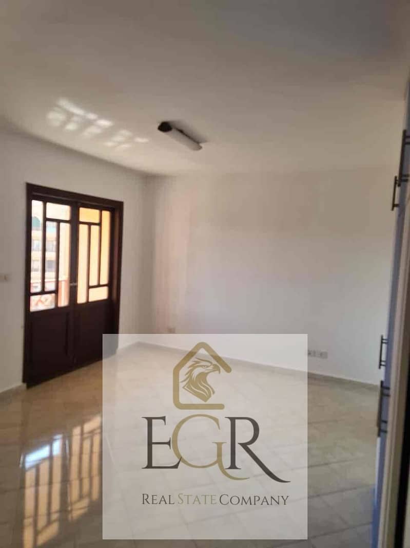 6 84ed6e7d-1388-4e1f-8e4c-16f2e15aca6b. jpg