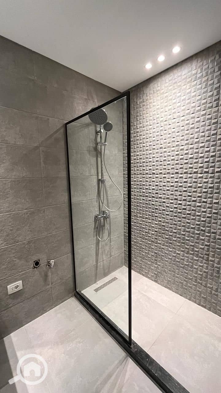 7 WhatsApp Image 2025-11-12 at 13.30. 06. jpeg