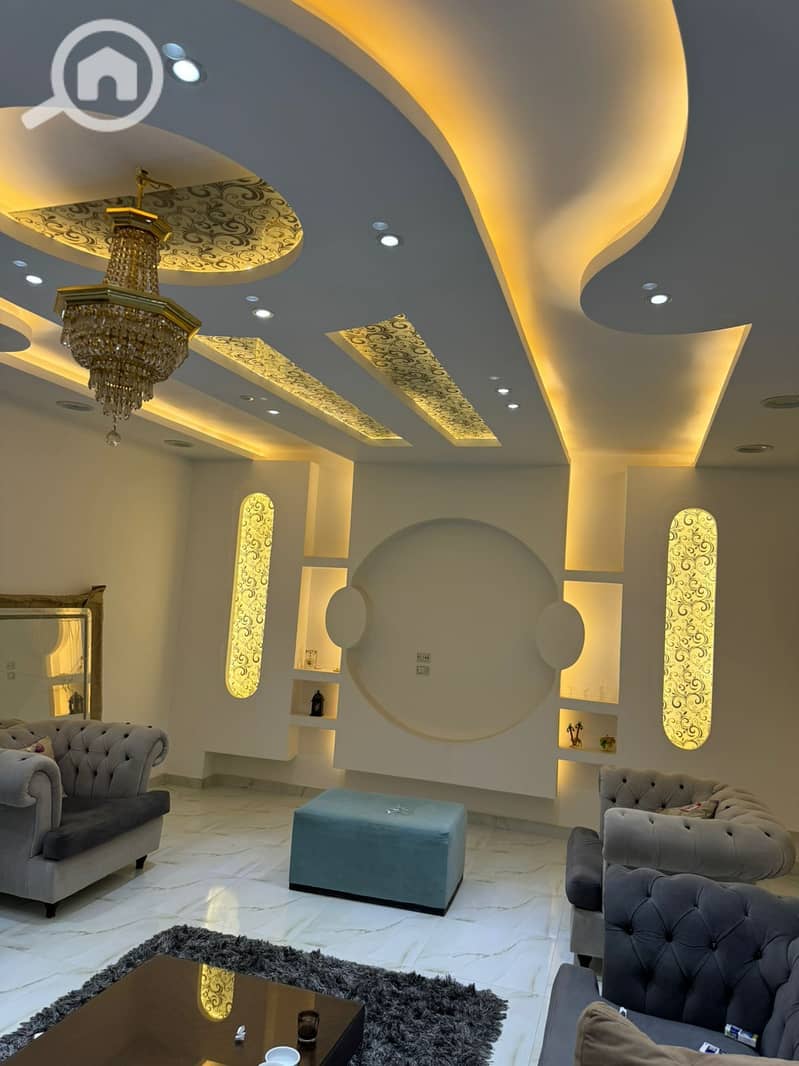 4 146f8618-56e6-4de8-9ae9-9e375f23b348. jpg