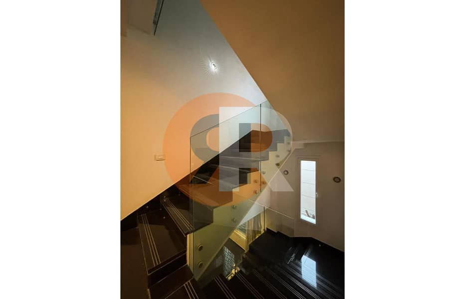 21 WhatsApp Image 2025-11-10 at 12.20. 20 AM (2). jpg